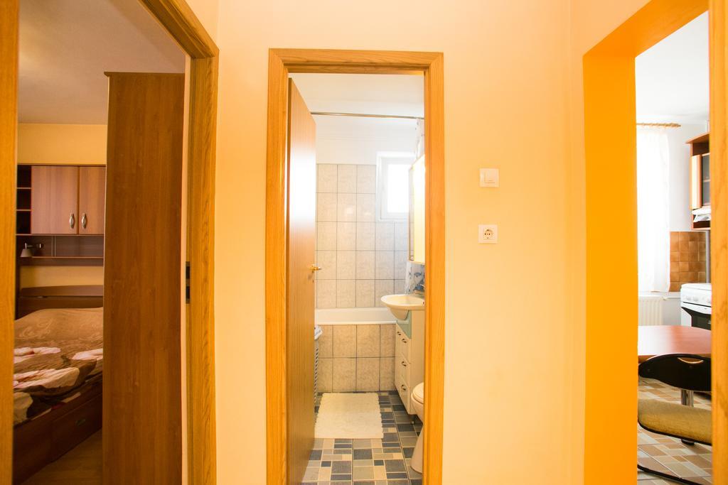 בוקרשט Sky Residence חדר תמונה