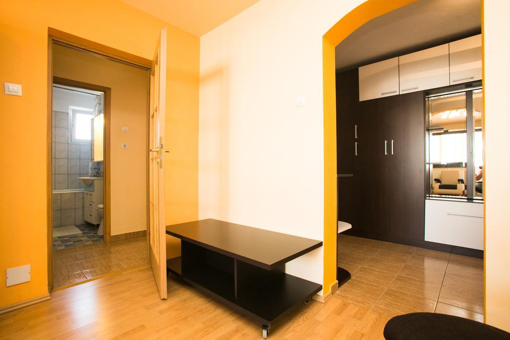 בוקרשט Sky Residence חדר תמונה